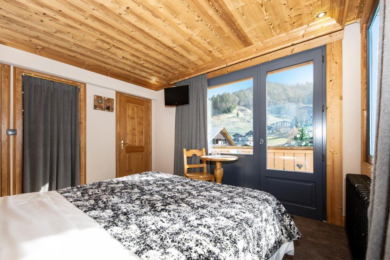Hotel-Chalet Les Ecureuils Restaurant, Piscine, Garage Le Grand-Bornand Exteriér fotografie
