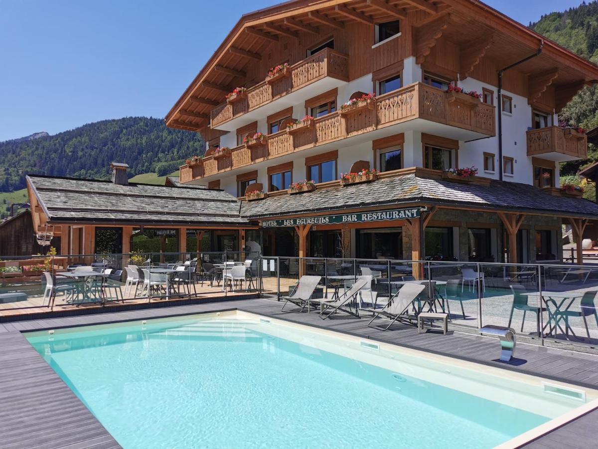 Hotel-Chalet Les Ecureuils Restaurant, Piscine, Garage Le Grand-Bornand Exteriér fotografie